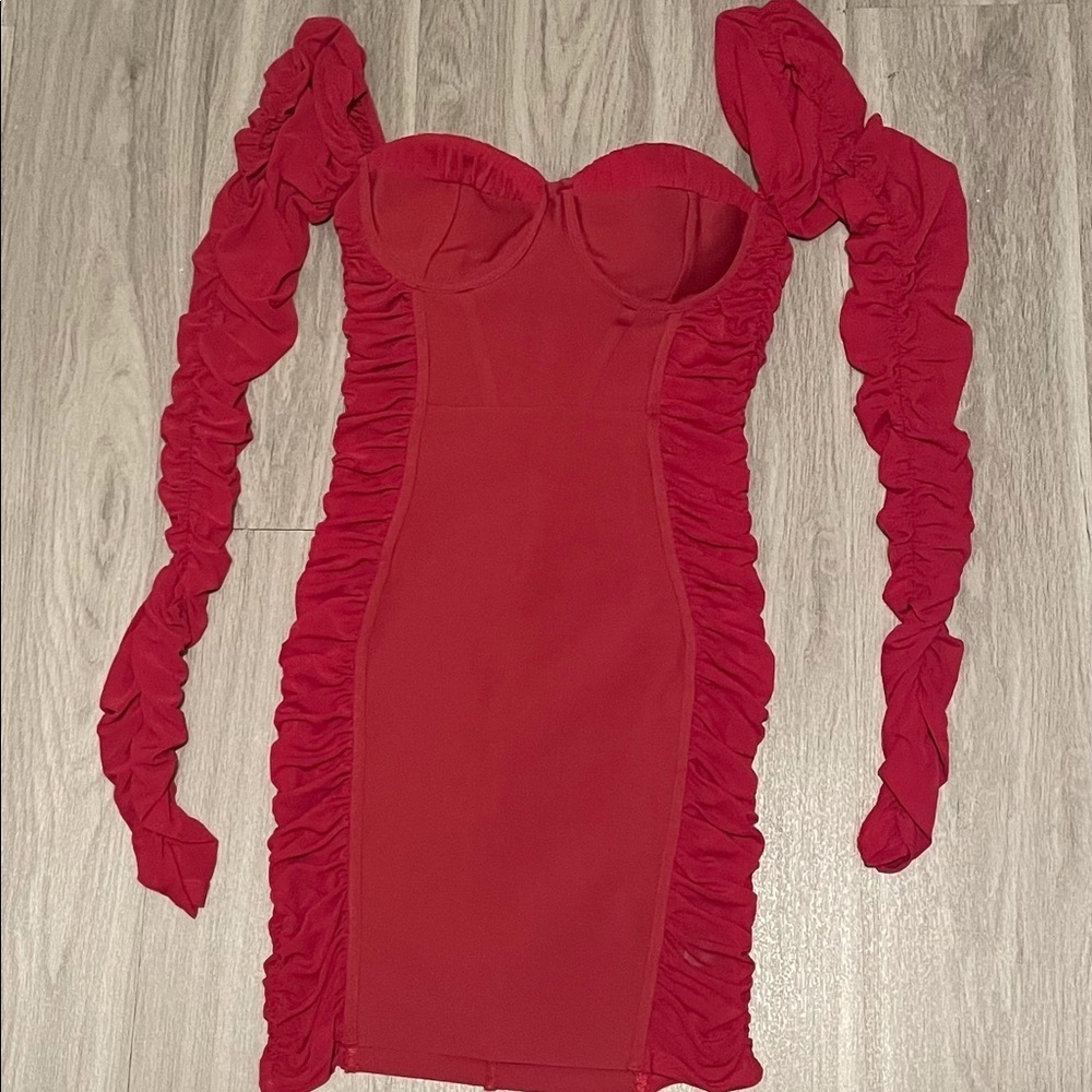 Red Ruched Dress. Size Large